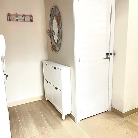 Apartament Soleado 2 *